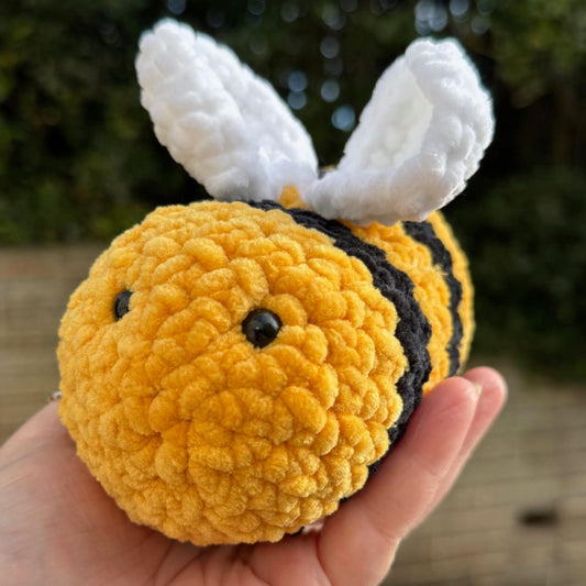Beatrice the Bee – Handmade Crochet Bumblebee Plush 5.5" / 14cm