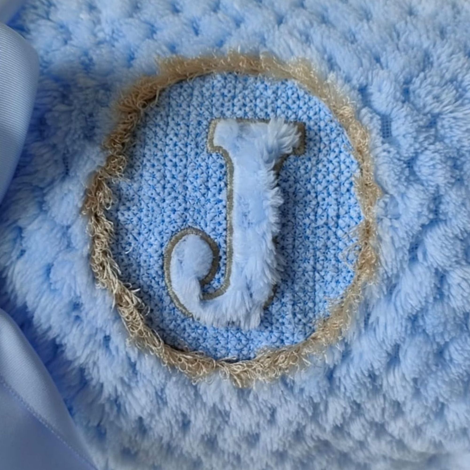 Embroidered Baby Blanket with Personalised Frilly Initial