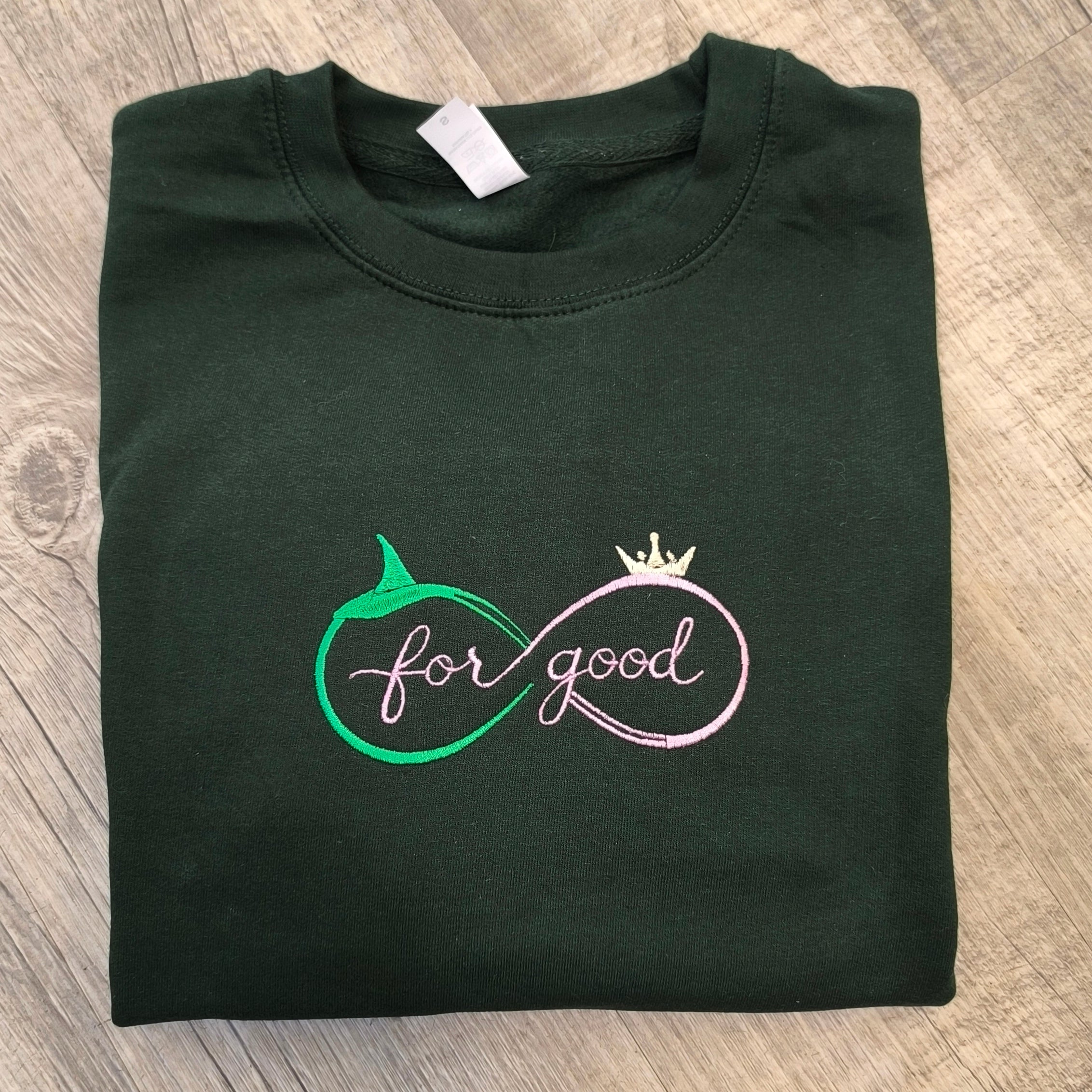 Personalised Girls Wicked Sweatshirt – Hat and Crown